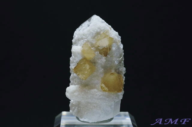 中国・湖南省産シェーライト付き水晶の綺麗な標本１