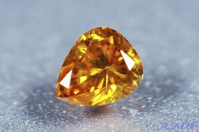 ナチュラルカラーダイヤモンドの美しいルース