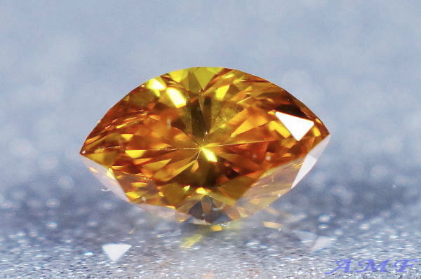 NATURAL COLLOR DIAMOND FANCY DEEP YELLOW ORANGE 0.154ct2