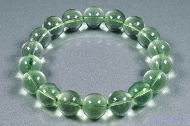 綺麗なグリーンフローライトブレスレット10mm