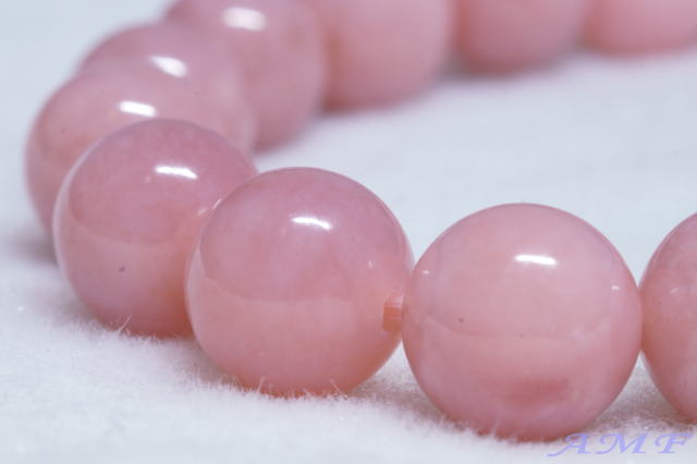 綺麗なピンクオパールブレスレット8.5mm101