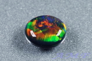 オーストラリア産キャッツアイタイプブラックオパール0.366ct1