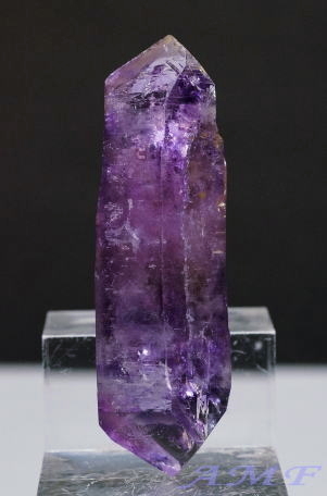 LVRExNXYAVXg54
